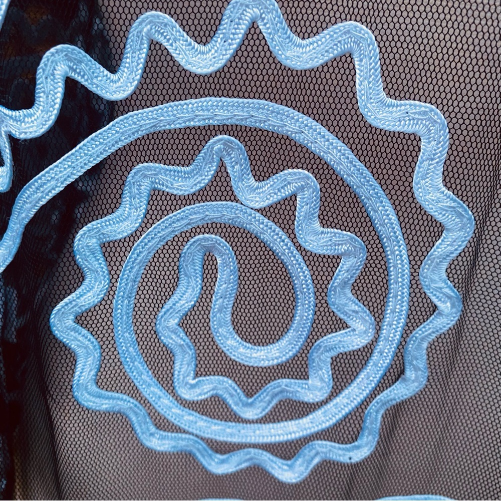 🌹HP🌹Travel Smith Woman’s Sheer Black Bolero Jacket with White Swirl Appliqués - Picture 11 of 14